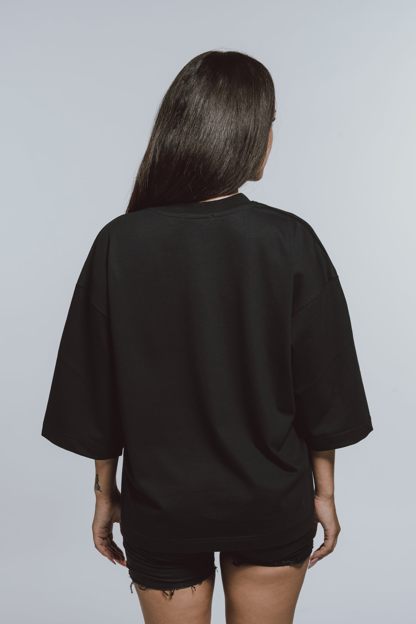 BLACK HOLE TEE