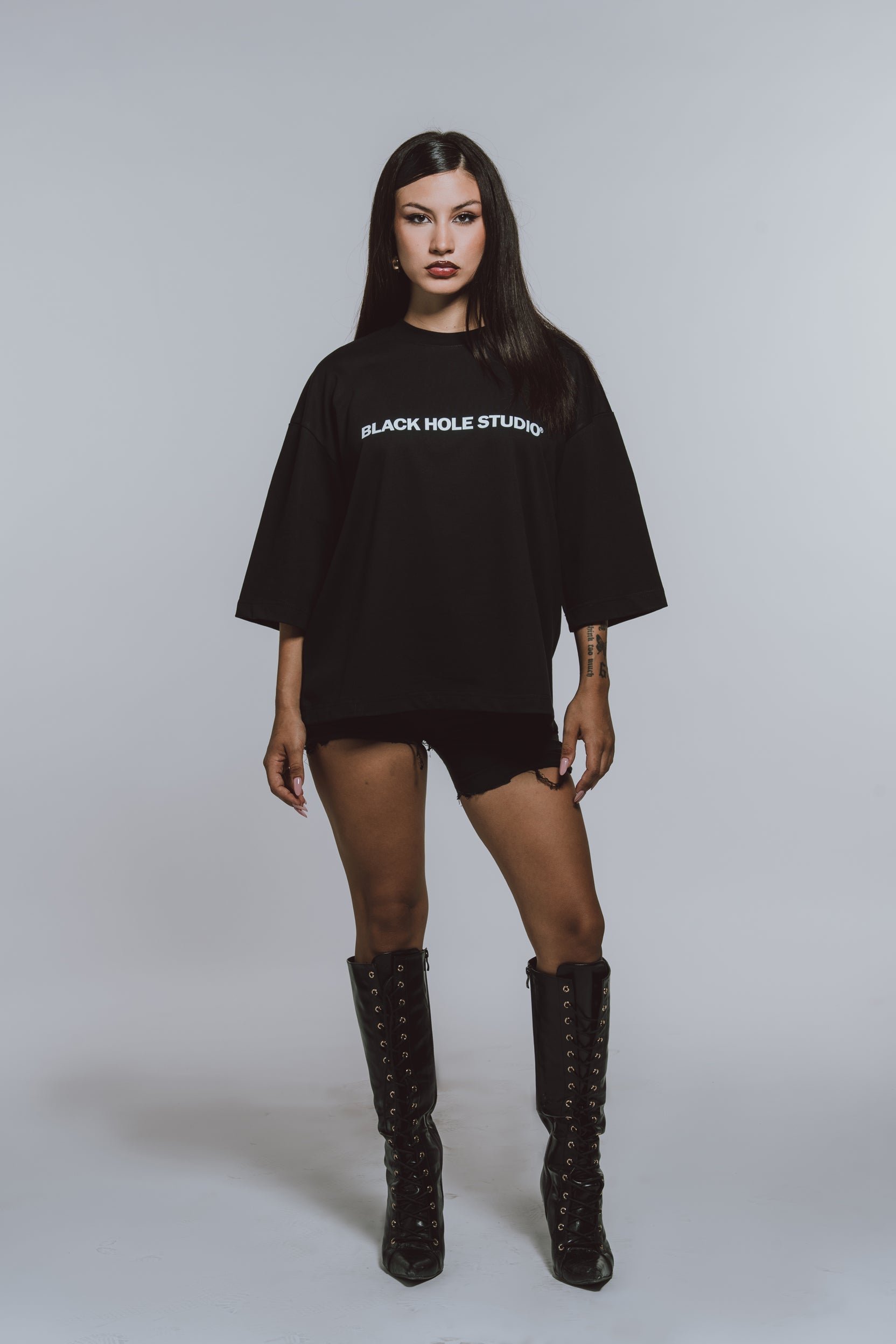 BLACK HOLE TEE
